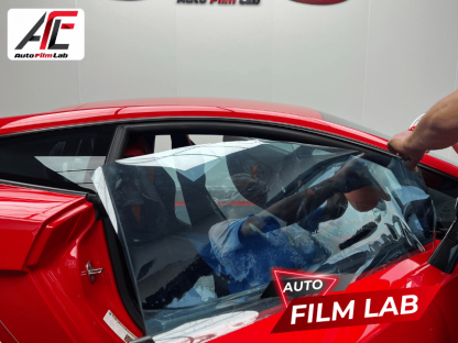 ขายส่งฟิล์มรถยนต์ และติดฟิล์มรถยนต์ครบวงจร